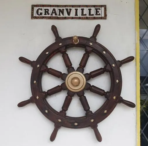 Wheelhouse Apartment