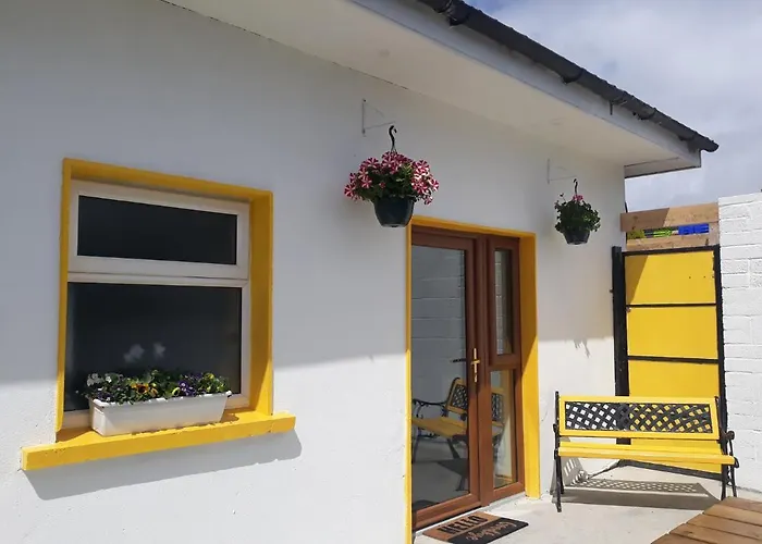 Wheelhouse Apartment *